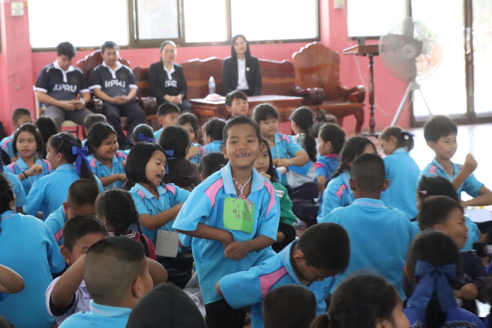 671. วันที่ 27 มกราคม 2569 โปรแกรมวิชาวิทยาศาสตร์ทั่วไป ได้จัดค่ายสเต็มศึกษาให้กับนักเรียนชั้นประถมศึกษาปีที่1-6 ณ โรงเรียนอนุบาลคลองขลุง จ.กำแพงเพชร